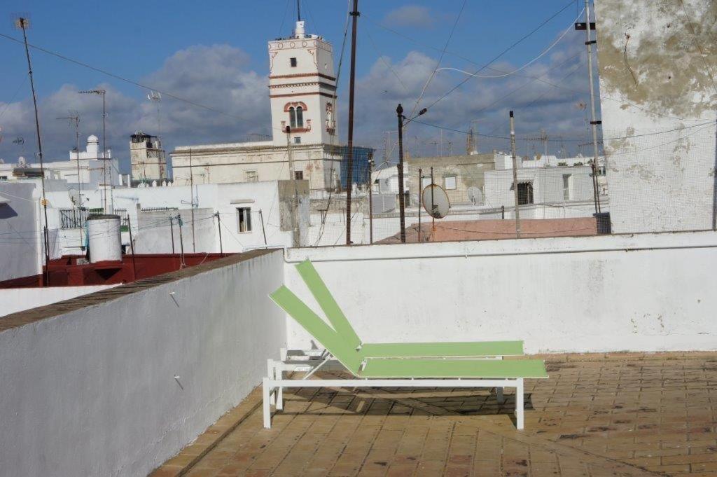 Apartamento muy bien situado en el centro de Cádiz y al lado de la playa Exterior foto