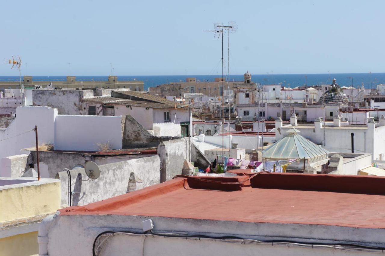 Apartamento muy bien situado en el centro de Cádiz y al lado de la playa Exterior foto